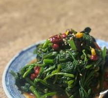 Pine Nut Spinach