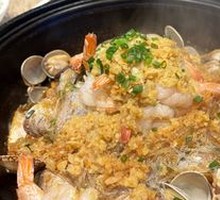 Clam Garlic Noodles with Shrimp