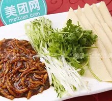 Beijing-style Sweet Soy Sauce Shredded Pork Rice