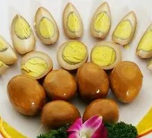 Baiji Wrap with Braised Egg