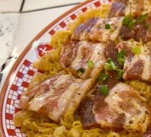 Sour Cabbage with Pork Belly