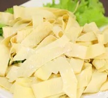 Oil-soaked tofu skin