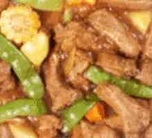 Stewed Pork Ribs in Iron Pot