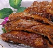 Stewed Pork Ribs in Iron Pot