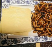 Beijing-style Shredded Pork in Soy Sauce