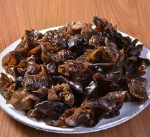Spicy Oil Wood Ear Noodles