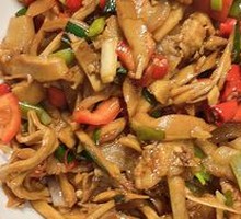 Saucy Crisp Bamboo Shoots