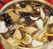 Wild Mushroom Chicken Pot