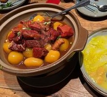 Braised Beef Brisket with Small Potatoes