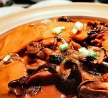 Chicken Stewed with Mushrooms