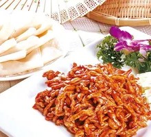 Beijing-style Shredded Pork in Soy Sauce