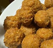 Crispy Fried Meatballs