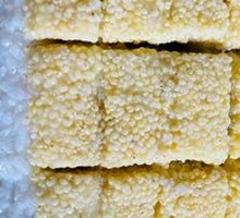 Yellow Millet and Red Date Cold Cake