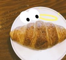 French Flaky Croissant