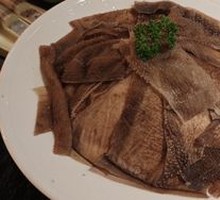 Buffalo Tripe with Spicy Flavor