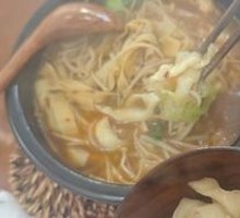 Bamboo Pot Knife-Sliced Noodles