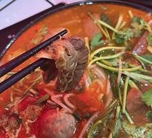Beef Four Treasures Hot Pot Rice Noodles