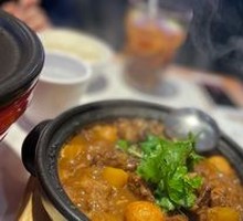 Braised Beef with Potatoes in Clay Pot