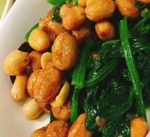 Pine Nut Spinach