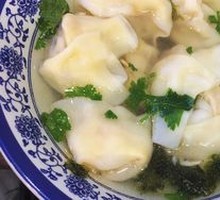 Fresh Meat and Shrimp Dumplings