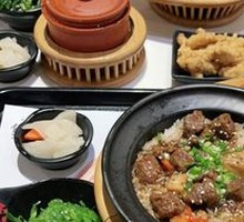 Black Pepper Beef Claypot Rice
