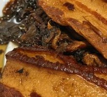 Preserved Vegetable Braised Pork