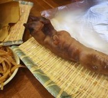 Spicy Lamb Trotters
