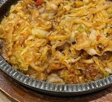 Braised Pork Belly with Sour Cabbage