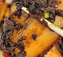 Preserved Vegetable Braised Pork