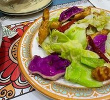 Nang stir-fried cabbage