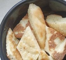 Fragrant Sesame White Naan