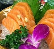 Salmon Sashimi