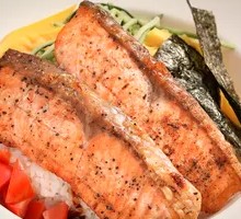 Grilled Salmon Rice