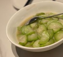 Stir-fried White Jade Loofah