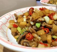 Spicy and Sour Chicken Offal Stir-Fry