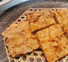 Pan-fried Oyster Cake