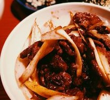 Scallion Stir-Fried Lamb