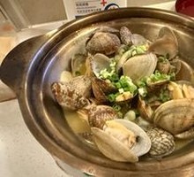 Steamed Clams with Wine