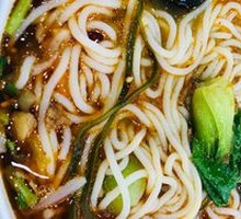 Minced Pork with Bamboo Shoots and Rice Noodles