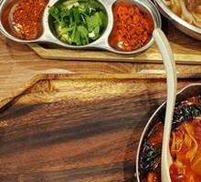 Auntie's Leaping Beef Noodle Soup