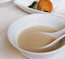 Slow-cooked nutritious soup