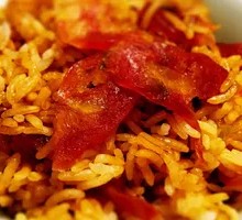 Black Pepper Beef Cubes in Clay Pot Rice