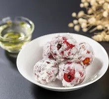 Sugar-coated Snowballs