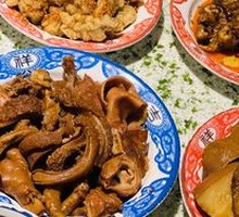 Spicy Braised Pork Intestines