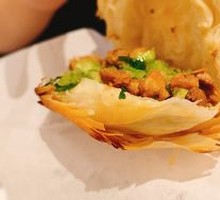 Signature Braised Pork in Flatbread