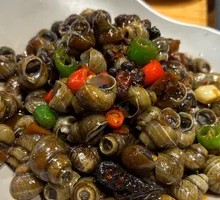 Spicy Stir-Fried Snails