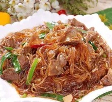 Stir-Fried Noodles with Meat