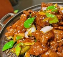 Grilled Beef on Iron Plate