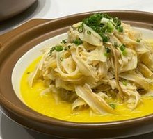 Crispy Bamboo Shoots in Chicken Broth