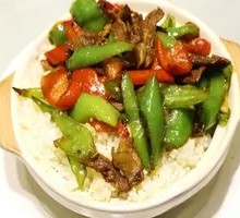 Stir-Fried Beef Rice Bowl